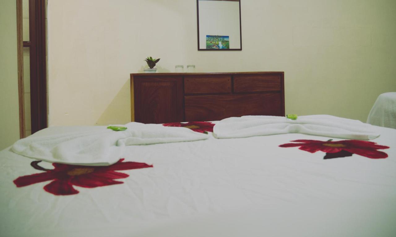 Monte Los Lirios Lodge Monteverde ภายนอก รูปภาพ