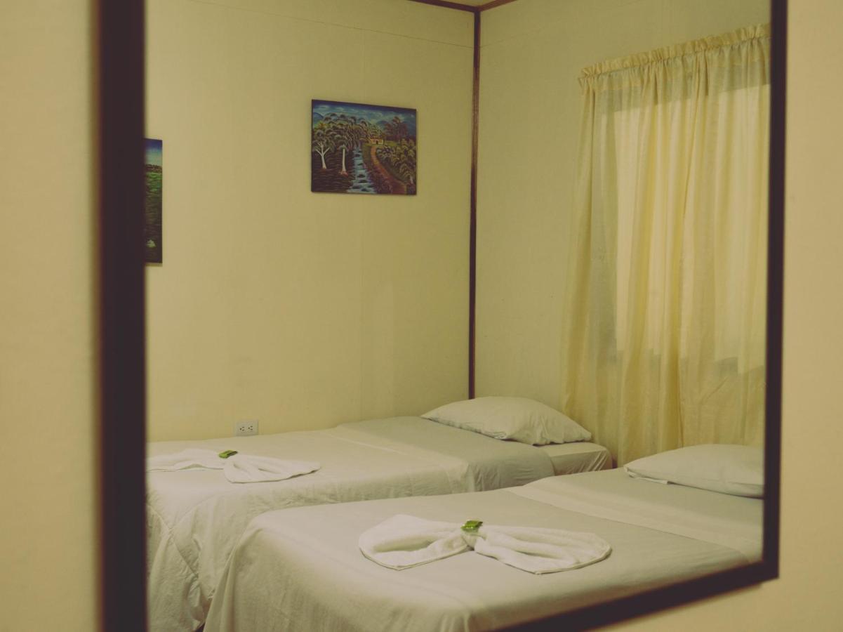 Monte Los Lirios Lodge Monteverde ภายนอก รูปภาพ