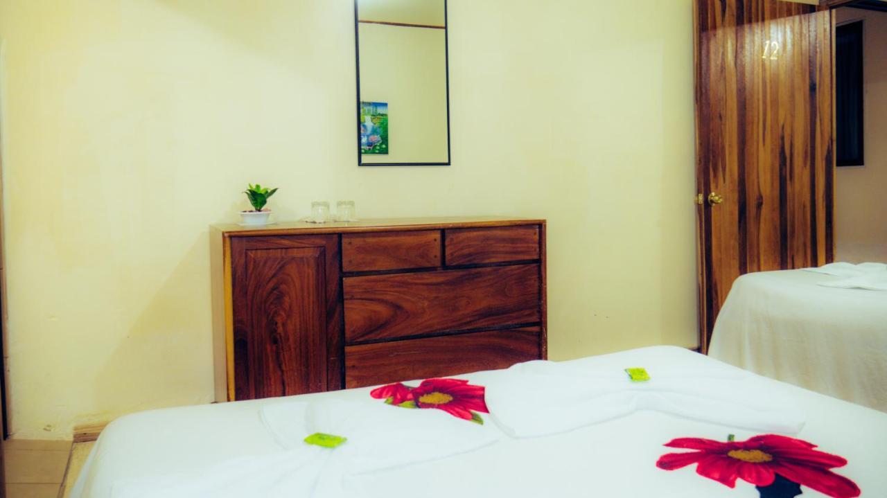 Monte Los Lirios Lodge Monteverde ภายนอก รูปภาพ