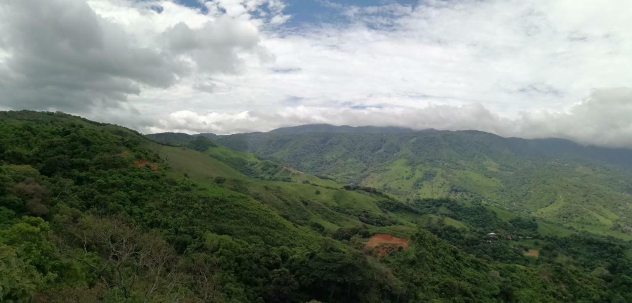 Monte Los Lirios Lodge Monteverde ภายนอก รูปภาพ