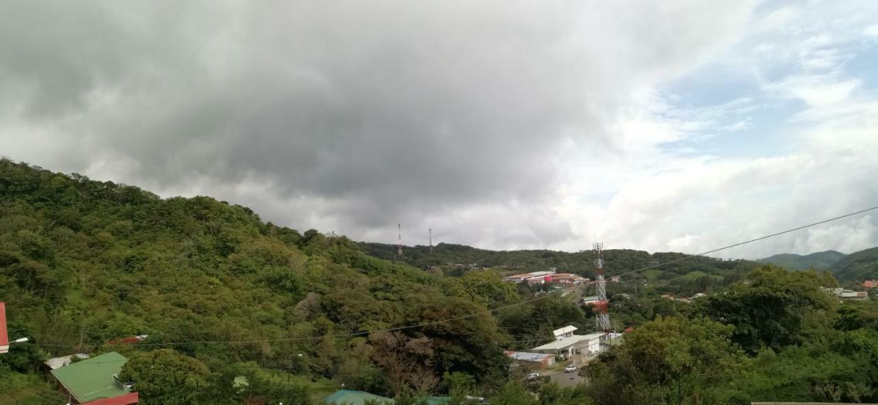 Monte Los Lirios Lodge Monteverde ภายนอก รูปภาพ